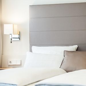Superior Zimmer mit Kingsize-Bett